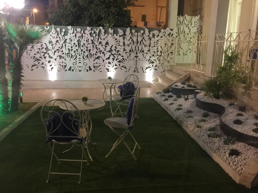Porto Di Mare B&B ジョヴィナッツォ エクステリア 写真