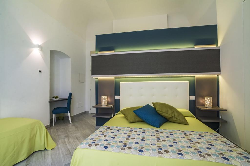 Porto Di Mare B&B ジョヴィナッツォ エクステリア 写真